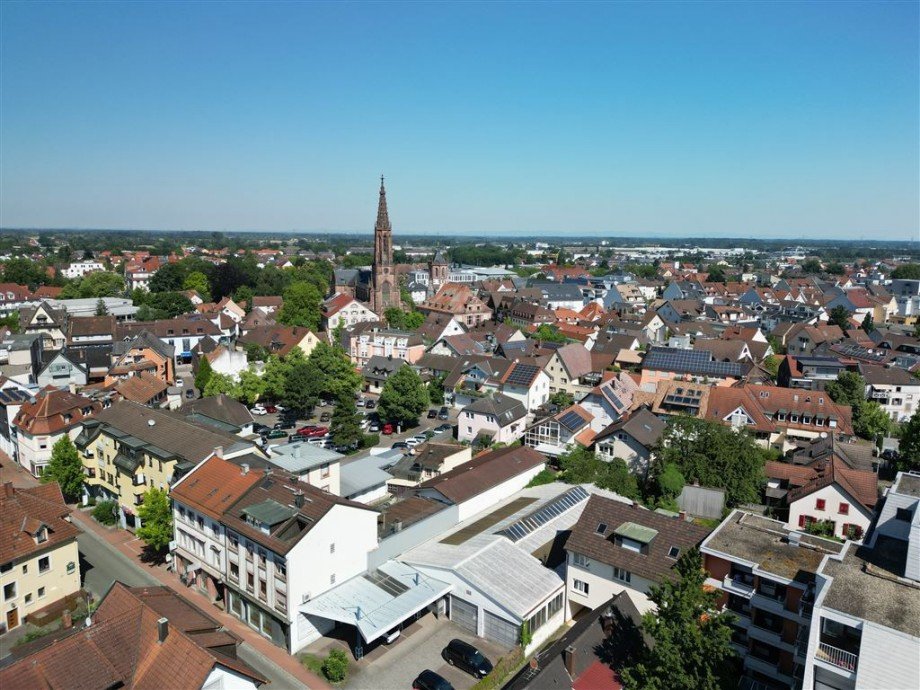 Umgebung Halle / Lager / Produktion B�hl , Baden