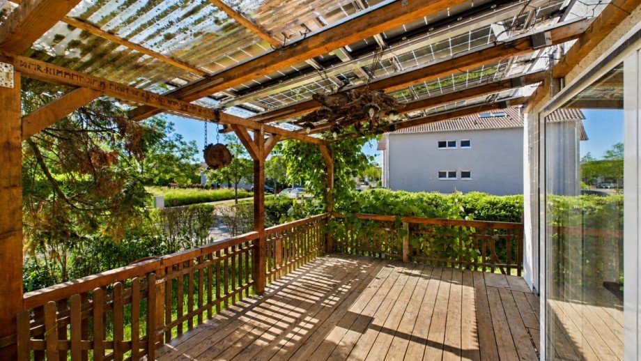 Terrasse Doppelhaush�lfte Wagh�usel / Kirrlach