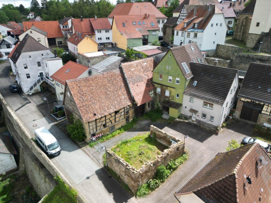 Seiten Ansicht von oben Wohngrundst�ck Sinsheim / Hilsbach