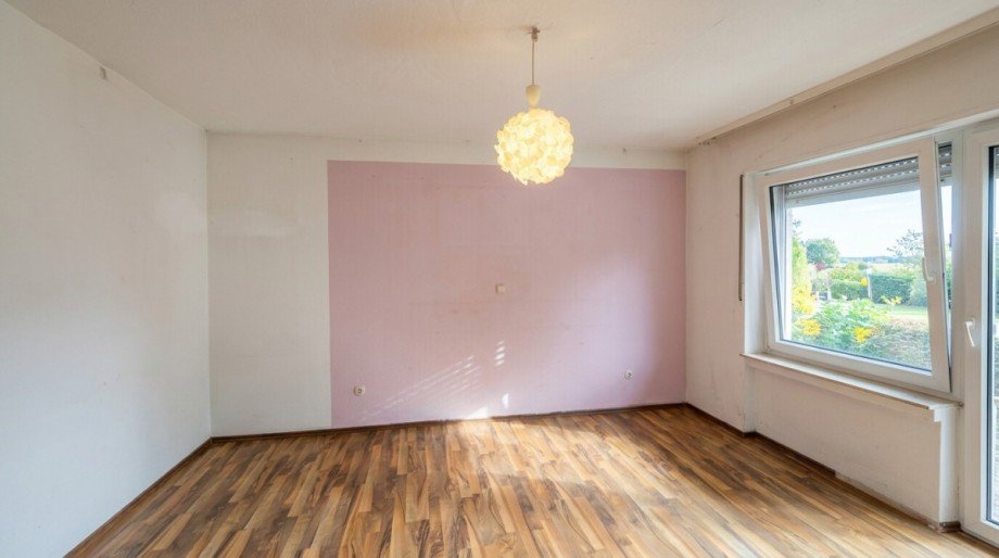 Schlafzimmer Einfamilienhaus Sinsheim / Waldangelloch