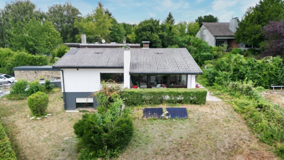 Gartenseite Einfamilienhaus Sinsheim