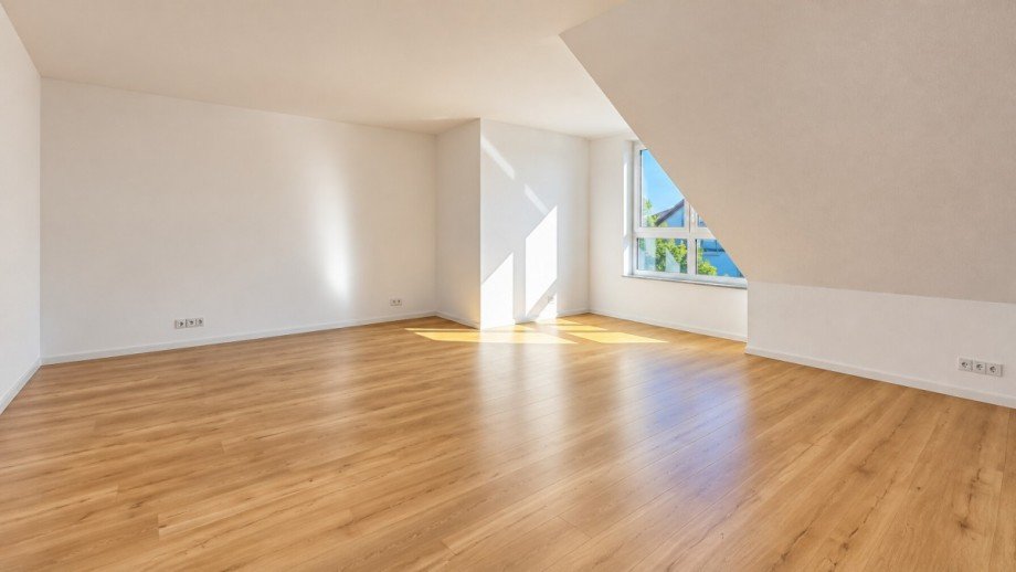 Wohnzimmer Dachgeschosswohnung Wagh�usel / Kirrlach