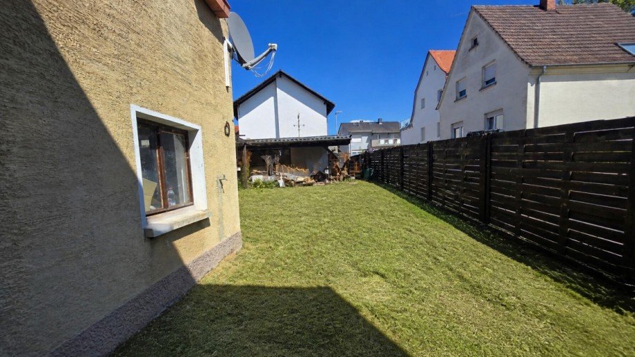 Garten Mehrfamilienhaus Rettigheim