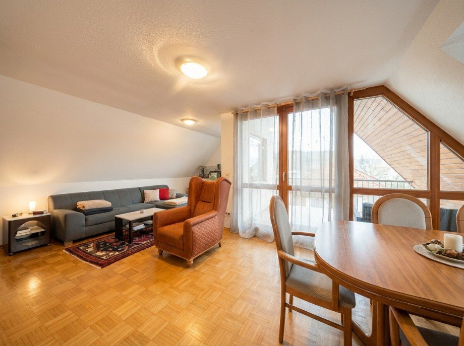 Esszimmer DG Mehrfamilienhaus Sinsheim