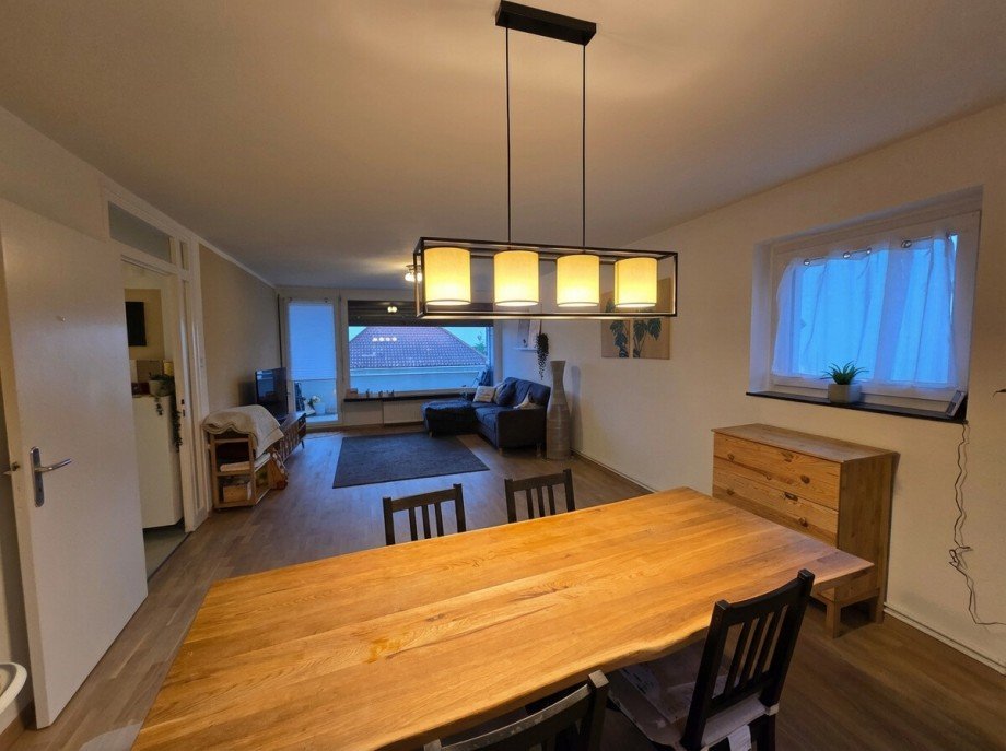 Wohnzimmer OG Mehrfamilienhaus Sinsheim