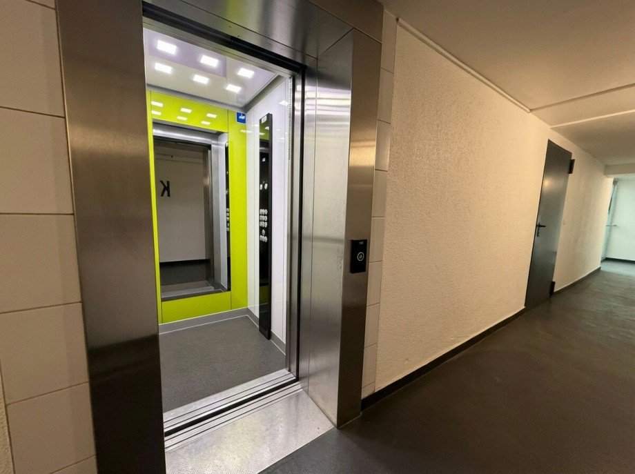 Fahrstuhl Penthousewohnung Neuhofen