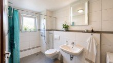 Badezimmer Moderne 2 Zimmer Wohnung in zentraler Lage von �stringen zu verkaufen