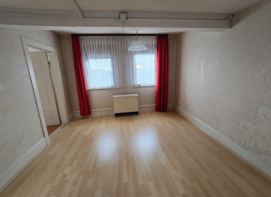 Zimmer 1 OG Einfamilienhaus Sinsheim / Steinsfurt