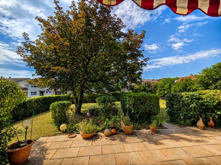 Gartenblick Reihenendhaus Sinsheim
