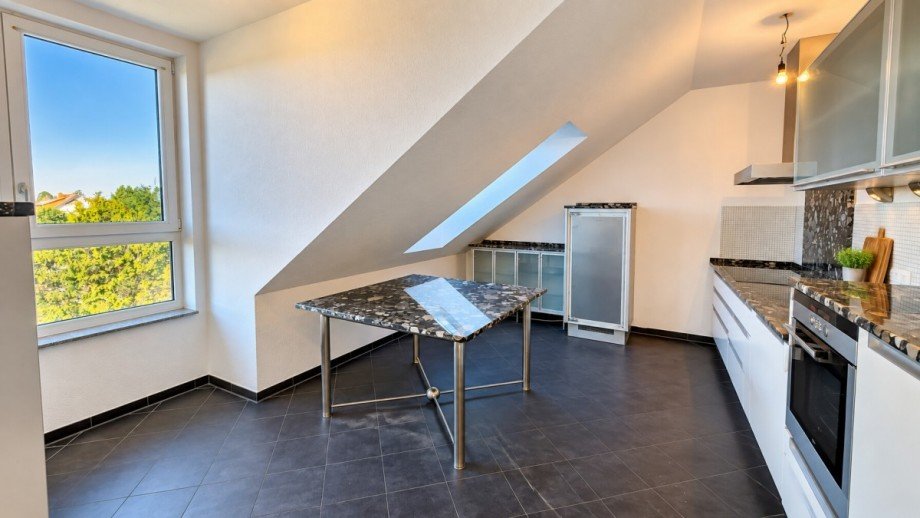 K�che Dachgeschosswohnung Wagh�usel / Kirrlach