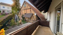 Balkon Haus mit gro�em Grundst�ck und vielen M�glichkeiten im Herzen von Waldangelloch