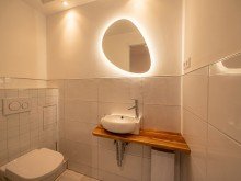 WC Traumhafte Penthouse-Wohnung mit Mega-Terrasse �ber den D�chern von Neuhofen-Offenes Bieterverfahren