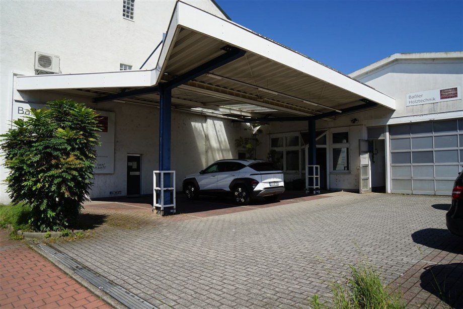 Eingang Halle / Lager / Produktion B�hl , Baden