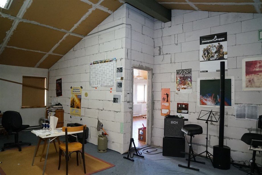 Raum oben Halle / Lager / Produktion B�hl , Baden