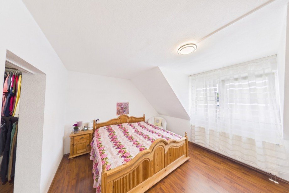 Schlafzimmer Reihenhaus Eschelbronn