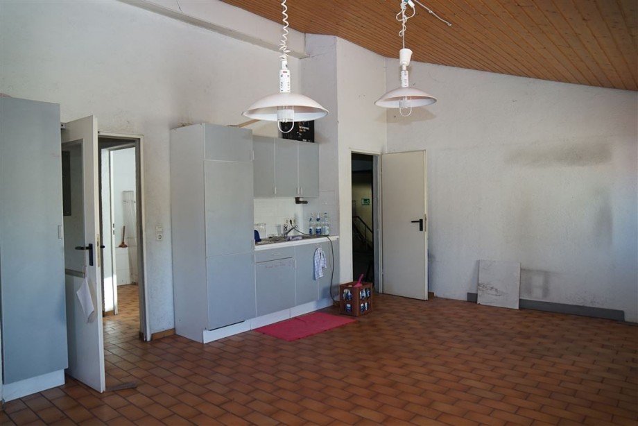 K�che oben Halle / Lager / Produktion B�hl , Baden