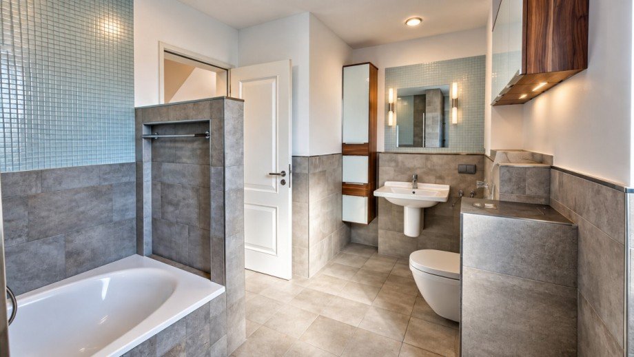 Badezimmer Erdgeschosswohnung Wagh�usel / Kirrlach