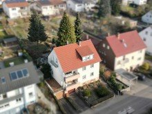 Stra�enansicht 3 Familienhaus mit gro�em Grundst�ck in der Sinsheimer Gartenstadt, 1 Wohnung sofort frei !