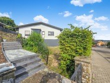 Zugang Traumhaftes Einfamilienhaus mit Weitblick �ber Sinsheim