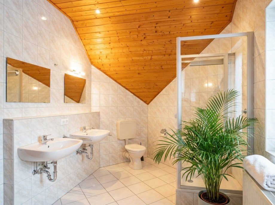 Bad neu Maisonettewohnung Sinsheim Steinsfurt