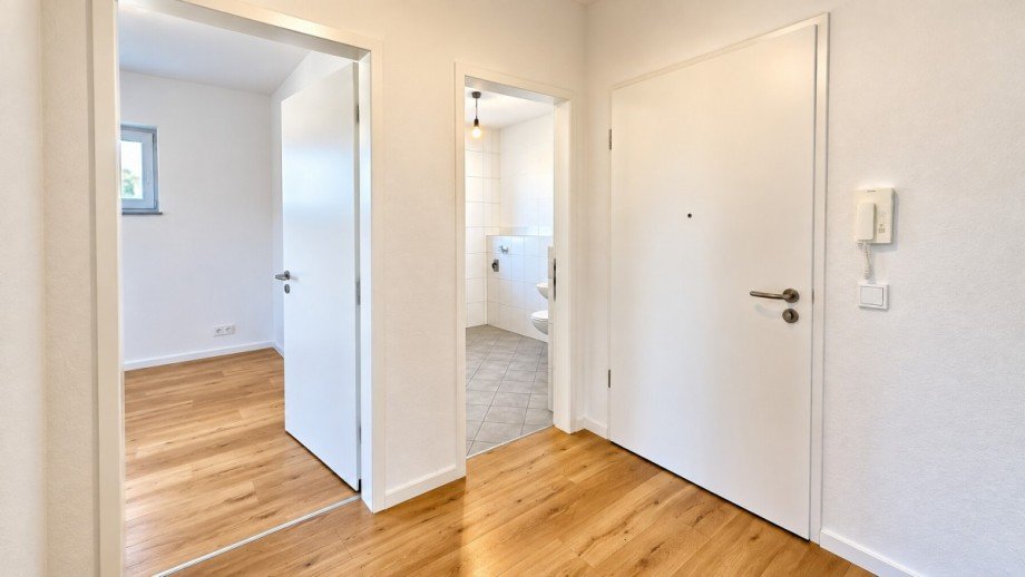 Flur Etagenwohnung Wagh�usel / Kirrlach